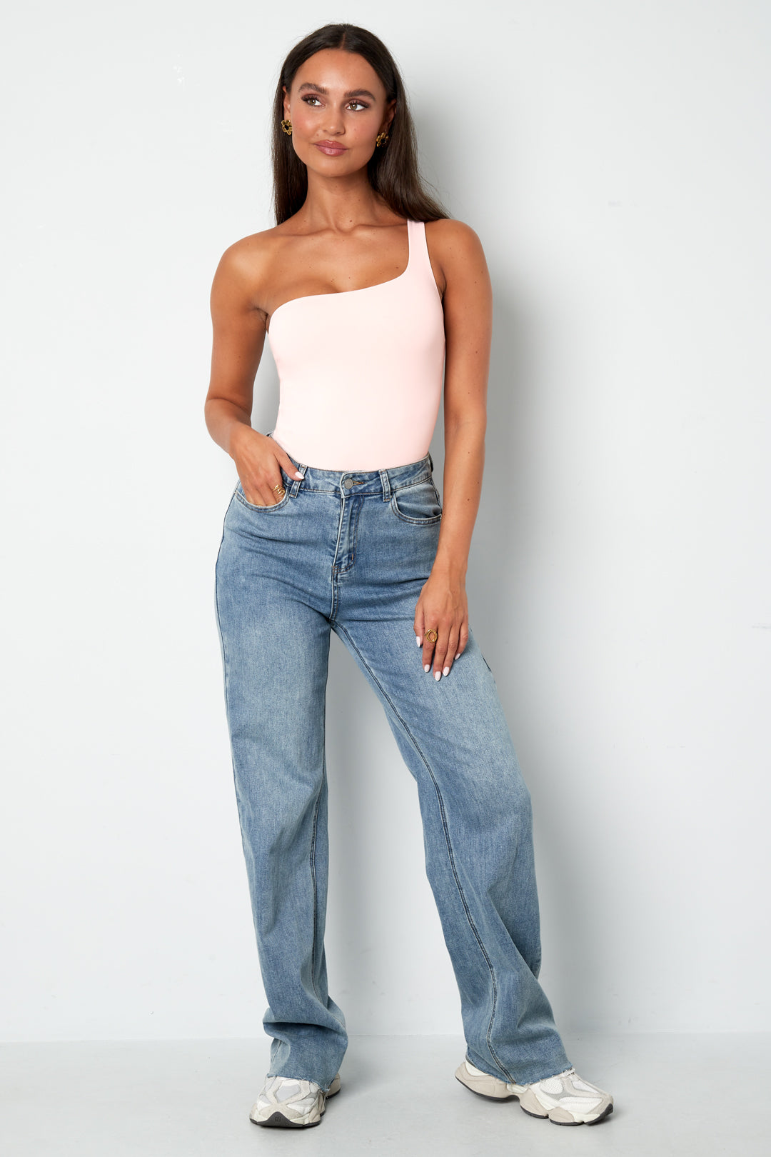 Body básico de un solo hombro