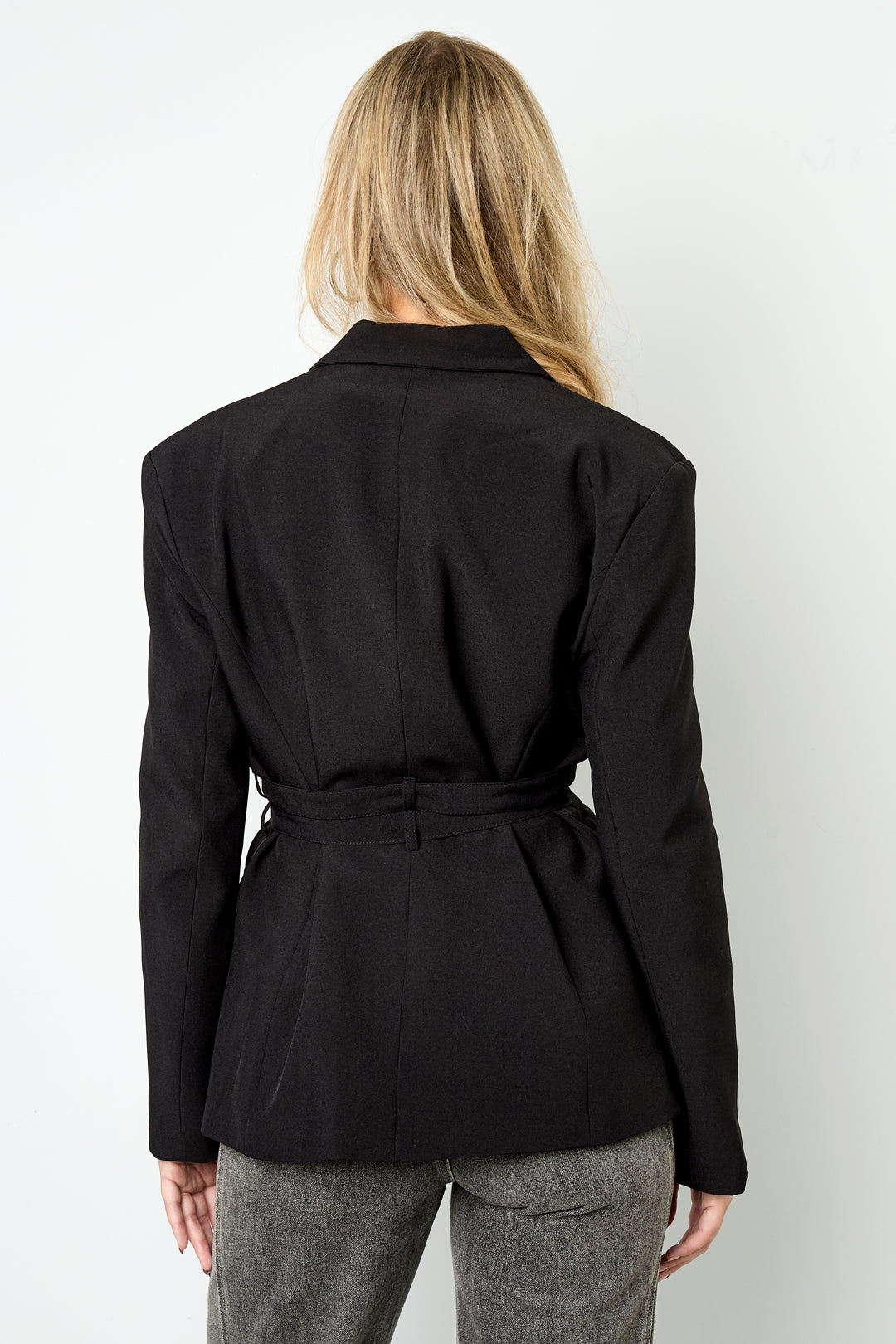 Blazer con cinturón doble