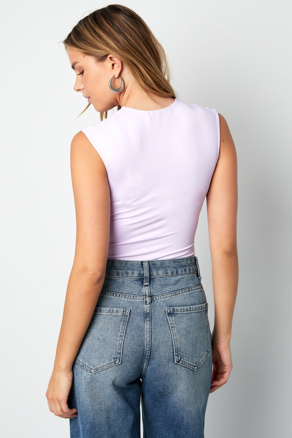 Body básico sin mangas moldeador