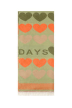 Bufanda con corazones