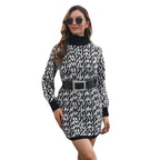 Vestido con cuello alto