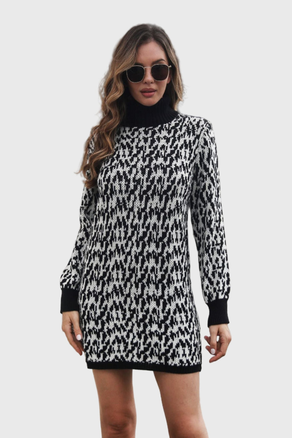 Vestido con cuello alto