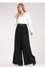  Women trousers model 214929 Figl 