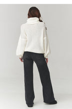  Turtleneck model 220793 Makadamia 