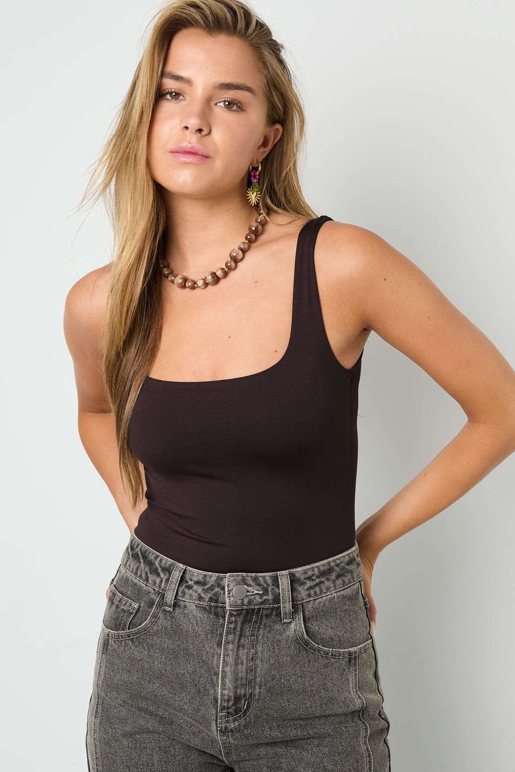 Body básico sin mangas moldeador