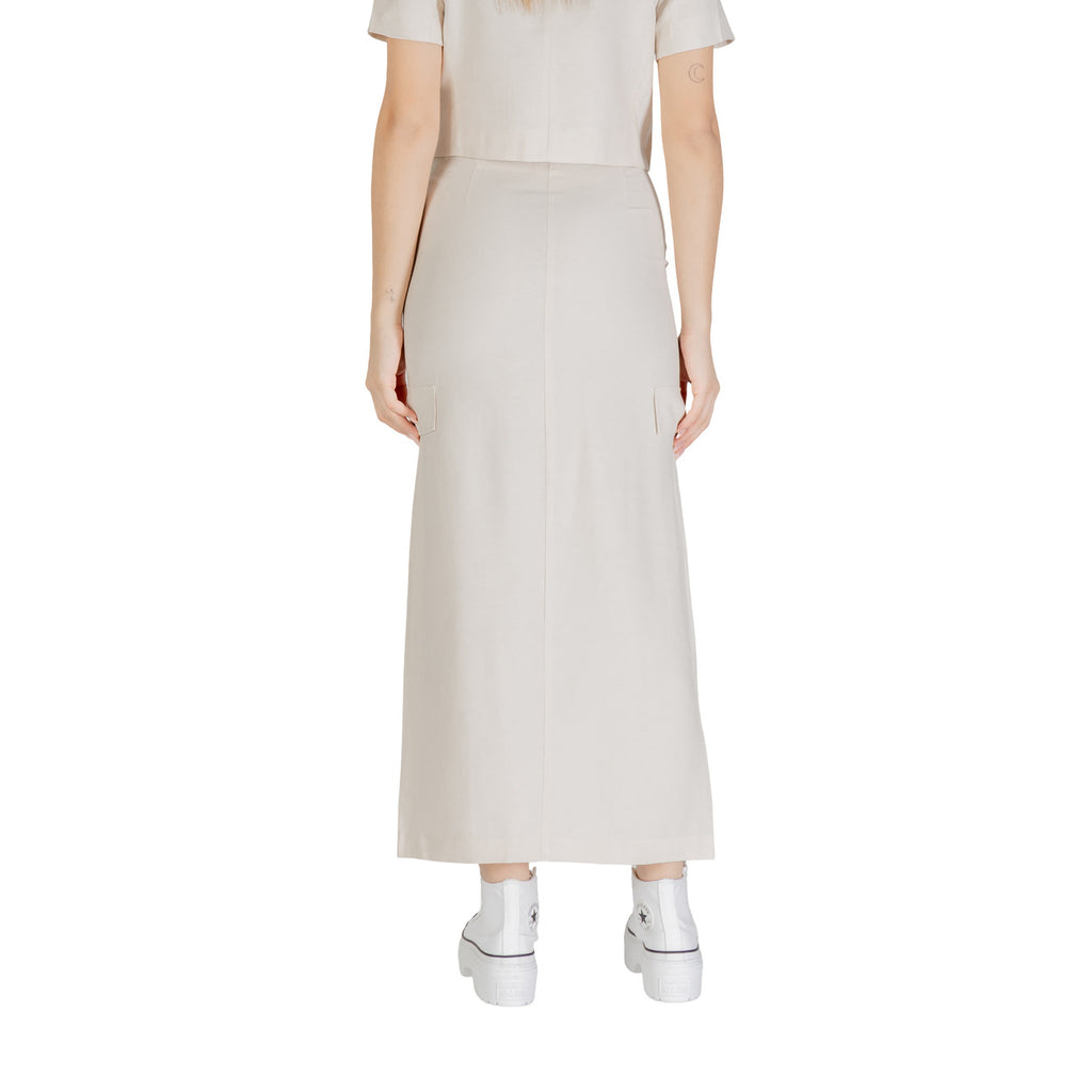 Jacqueline De Yong Mujer Faldas