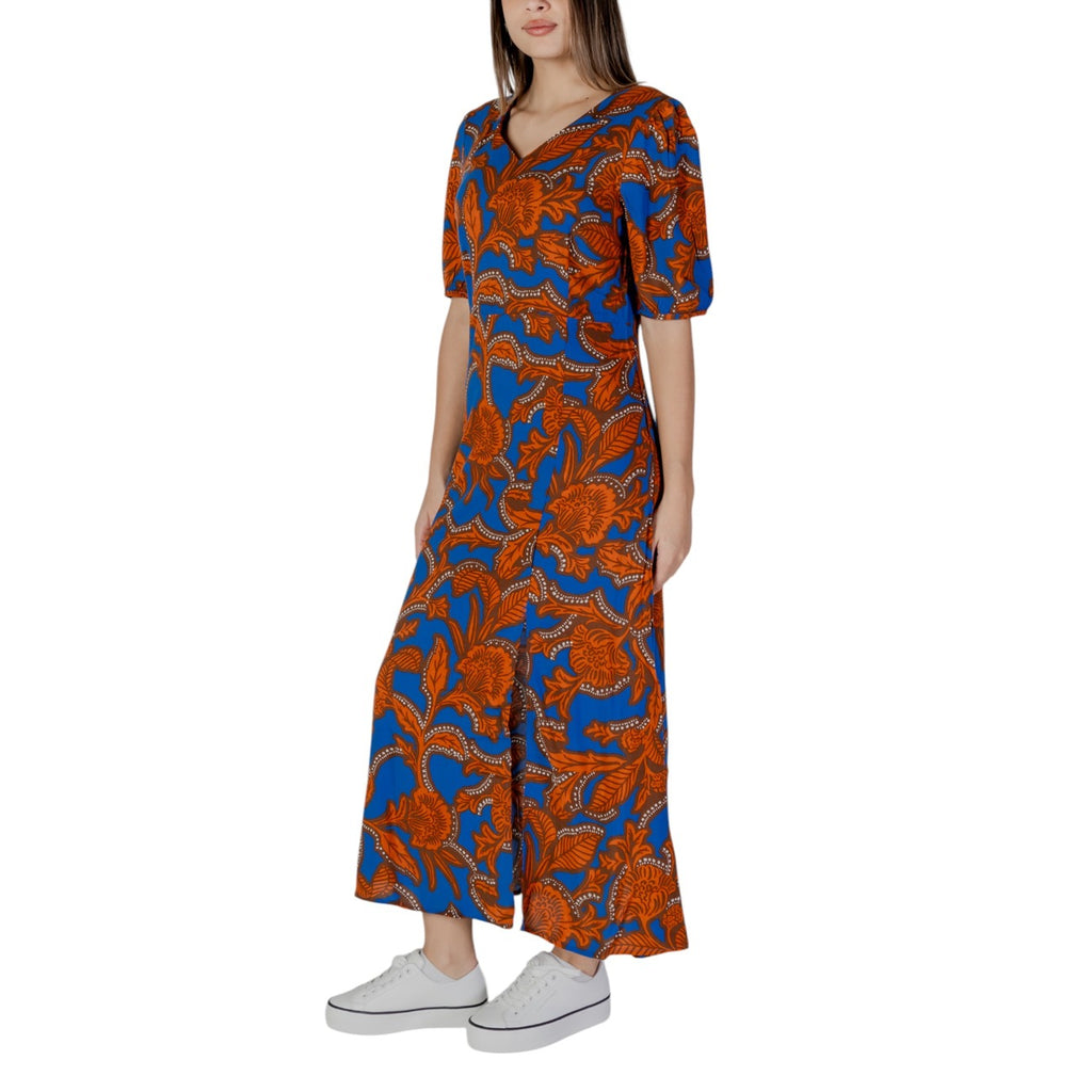 B.young Mujer Vestidos